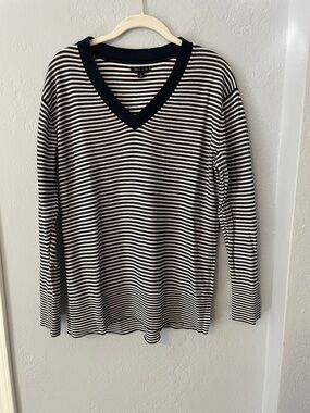 Tommy Hilfiger Navy and White Striped V-Neck Sweater